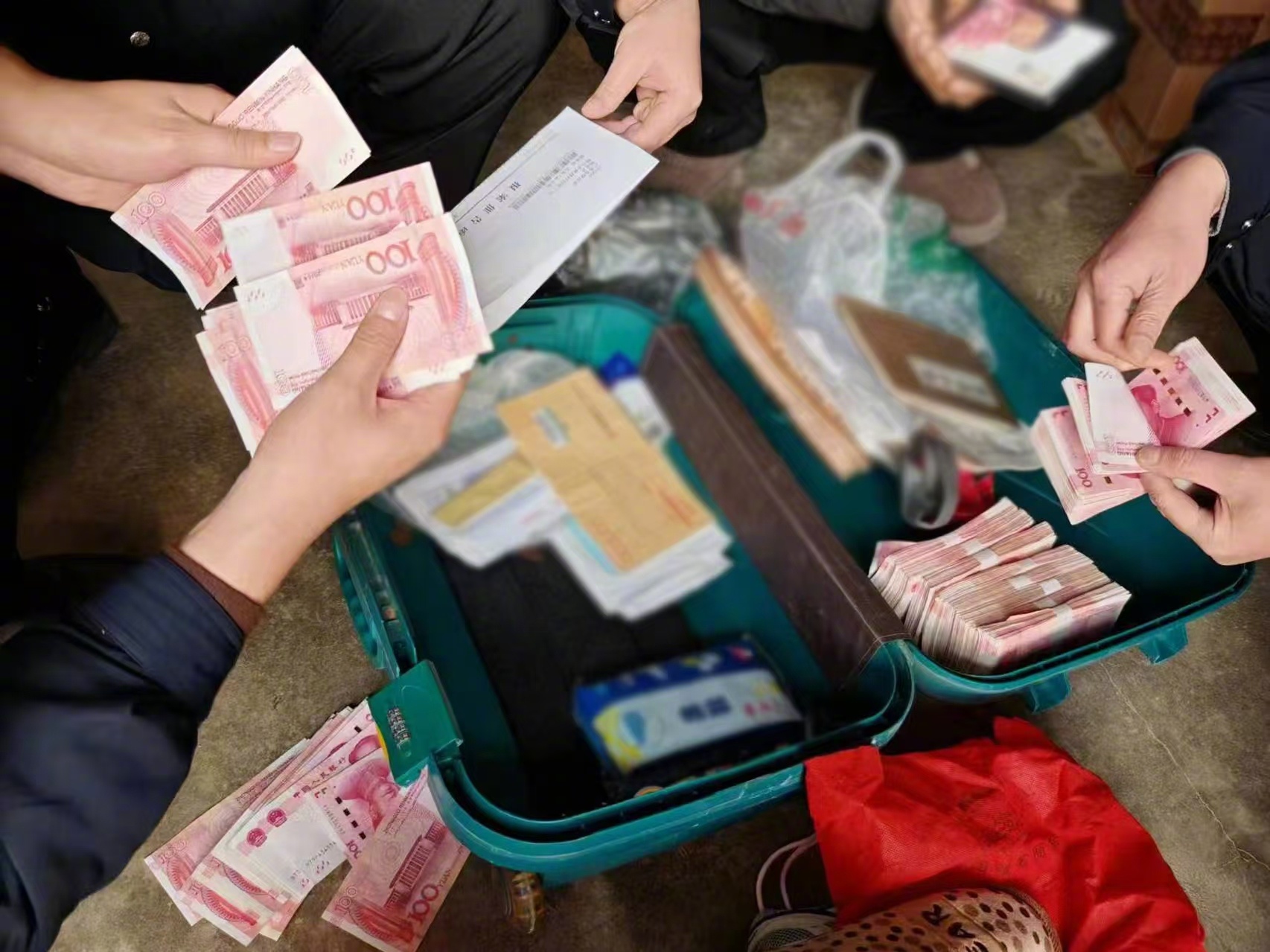 最新带现金几十万能过安检方法分析(最方便真实的舟山携带现金过安检有具体规定吗方法)