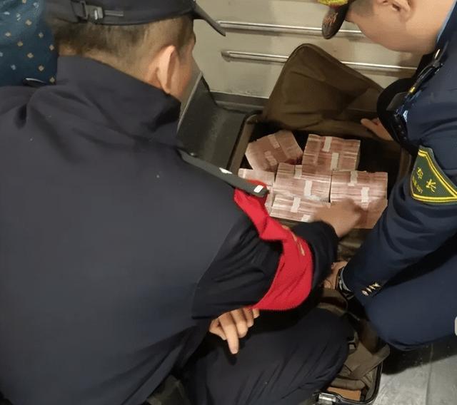 最新带现金几十万能过安检方法分析(最方便真实的舟山携带现金过安检有具体规定吗方法)